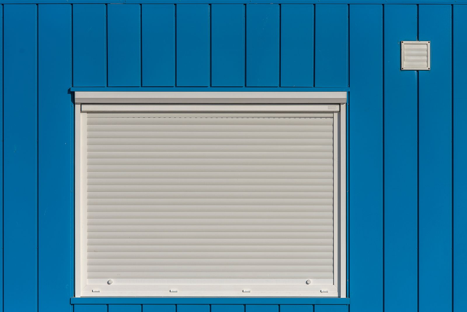 Hurricane Shutters Compared: Accordion, Bahama, Roll-Down, and Fabric